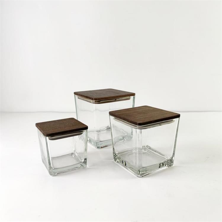 Clear square shaped glass candle jar lead free candle holder with black wooden lid